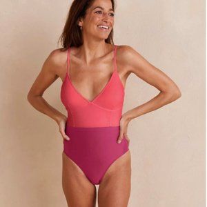 Brand New Summersalt Long Torso Wave Swimming Suit